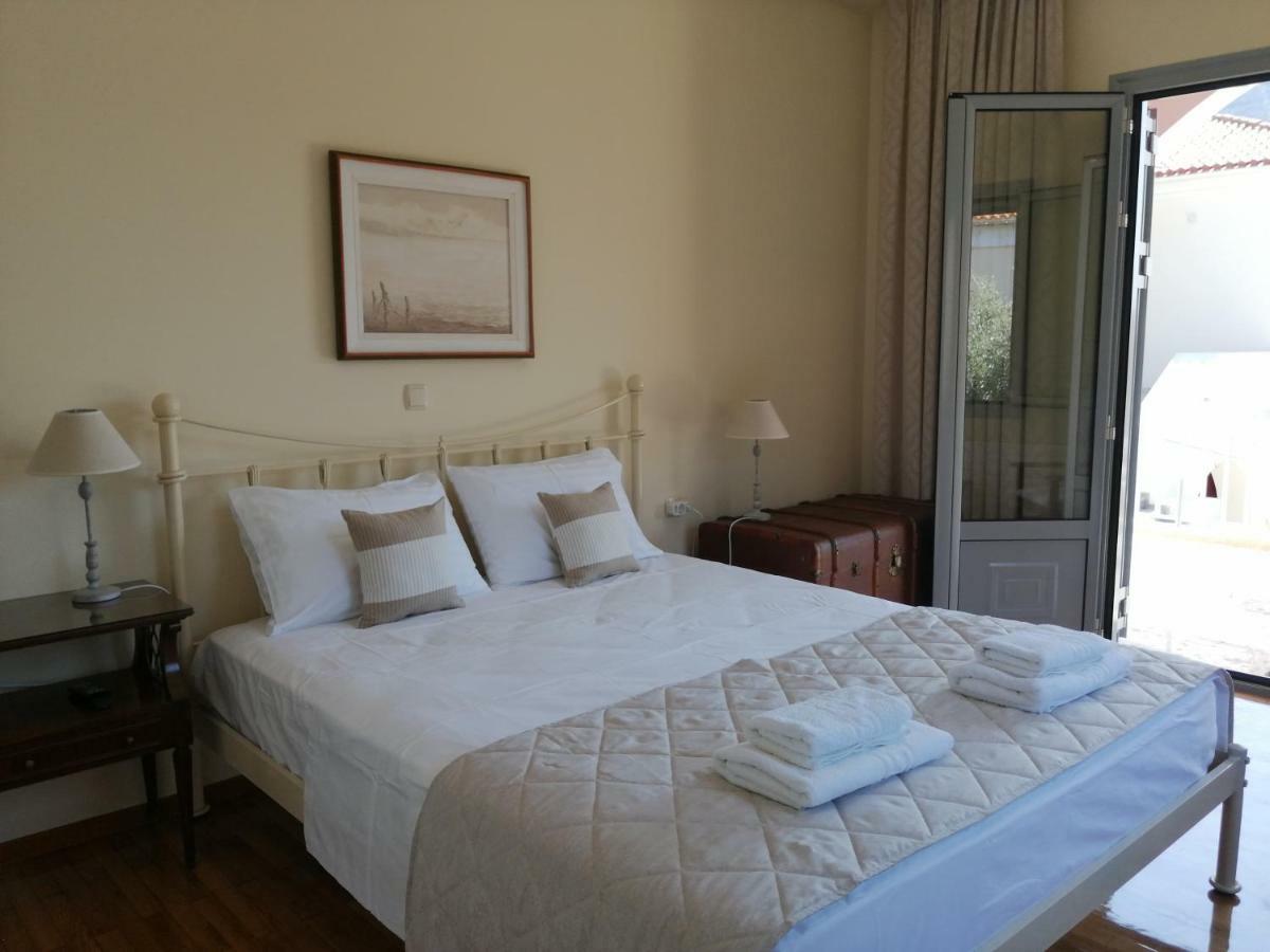 New Garden'S House Apartment เลโอนีดีออน ภายนอก รูปภาพ